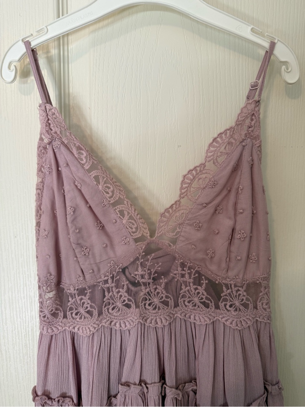 Free People Lace-Trim Adjustable Strap Cami in Lilac - Size Small - Picture 3 of 5